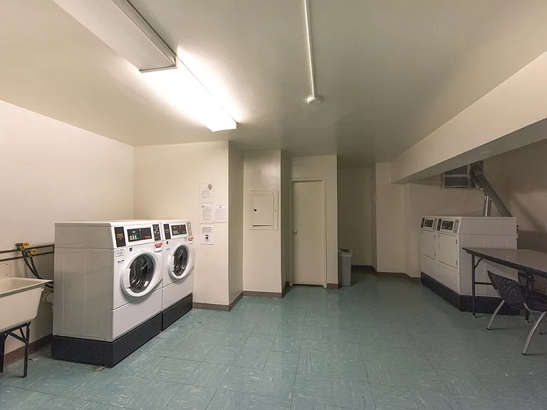 4201 Cathedral Ave NW #501W — Photo 28