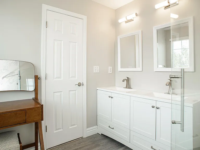 1772 Grande View Ave — Photo 24