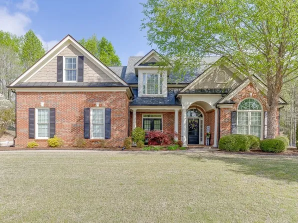 505 Hunting Hills Dr, Braselton, GA 30517