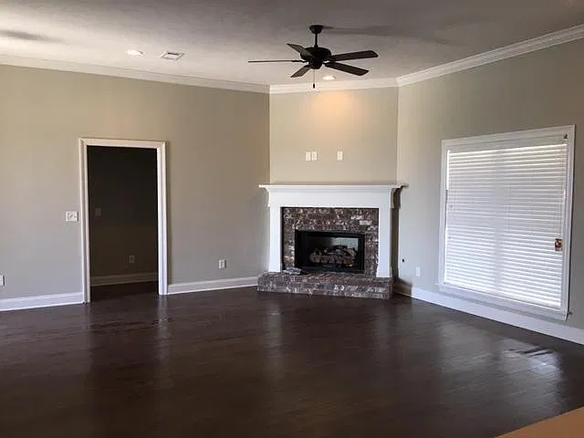 112 Western Ridge Cir — Photo 2