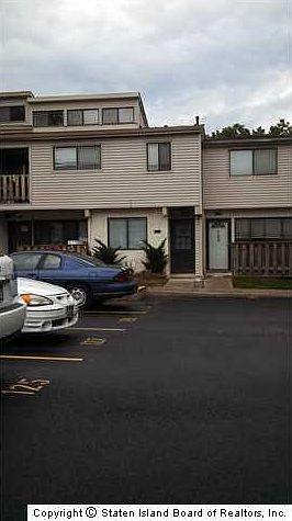 1st image of 125 Surfside Plz #32