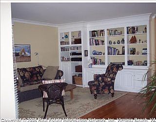 4th image of 356 Westover Ave
