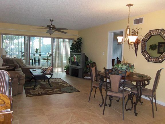 3rd image of 907 Marina Dr APT 106