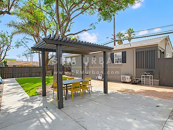 2nd image of 2832 C St