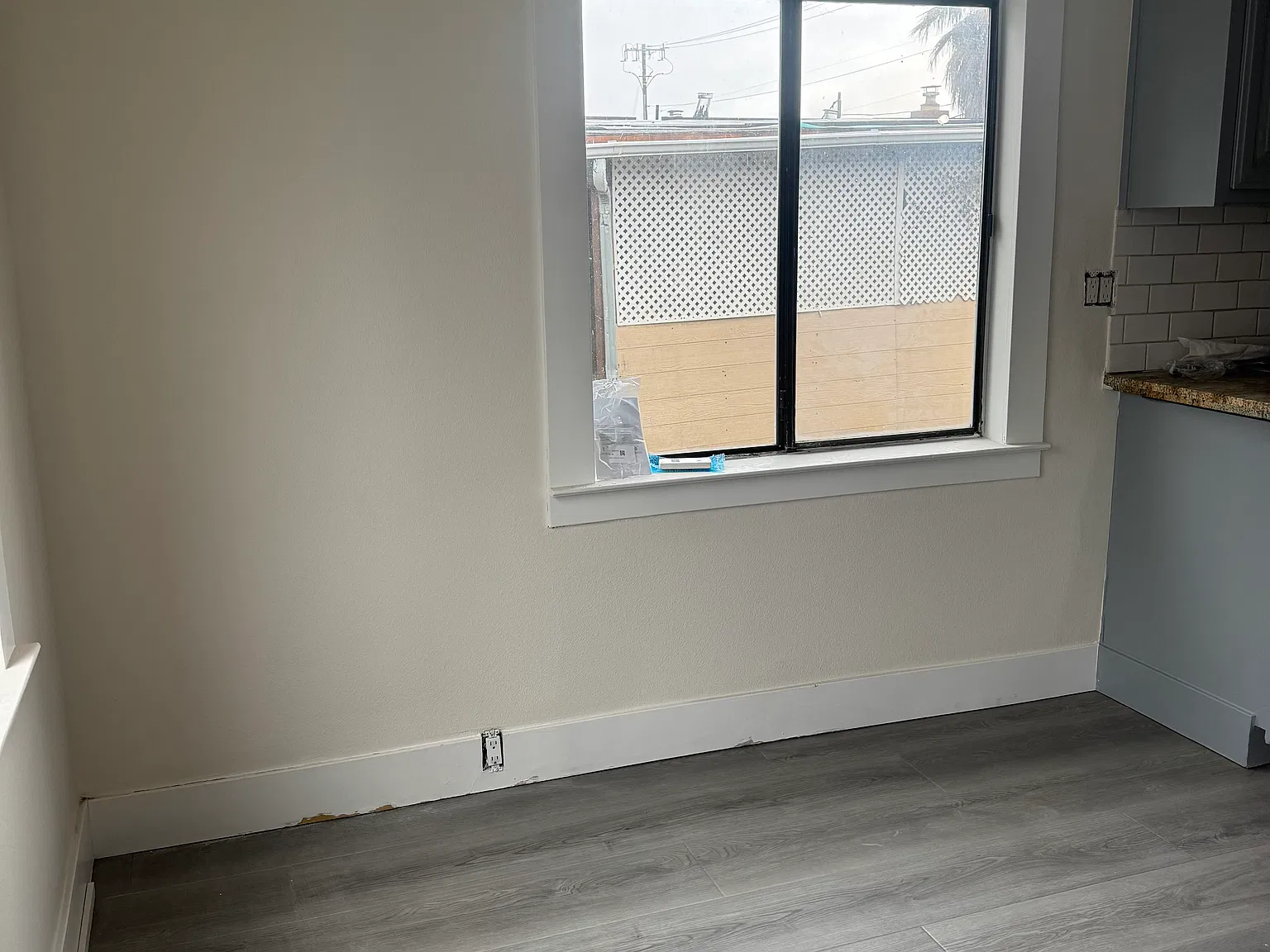 2 bed, 800 sqft, $3,000 — Photo 4