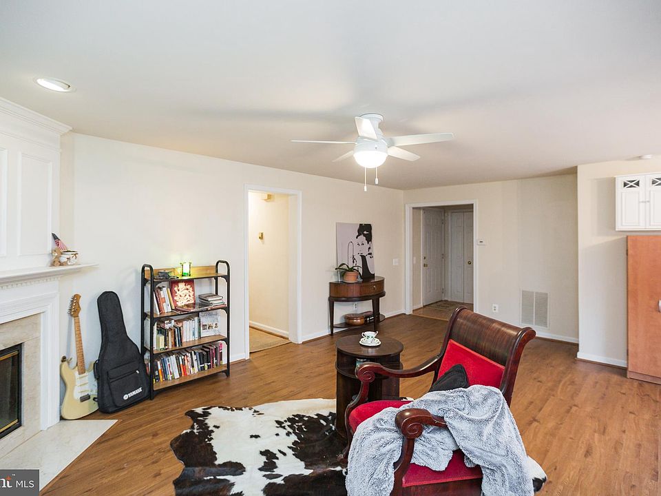 9256 Cardinal Forest Ln Lorton, VA, 22079 Apartments for Rent Zillow