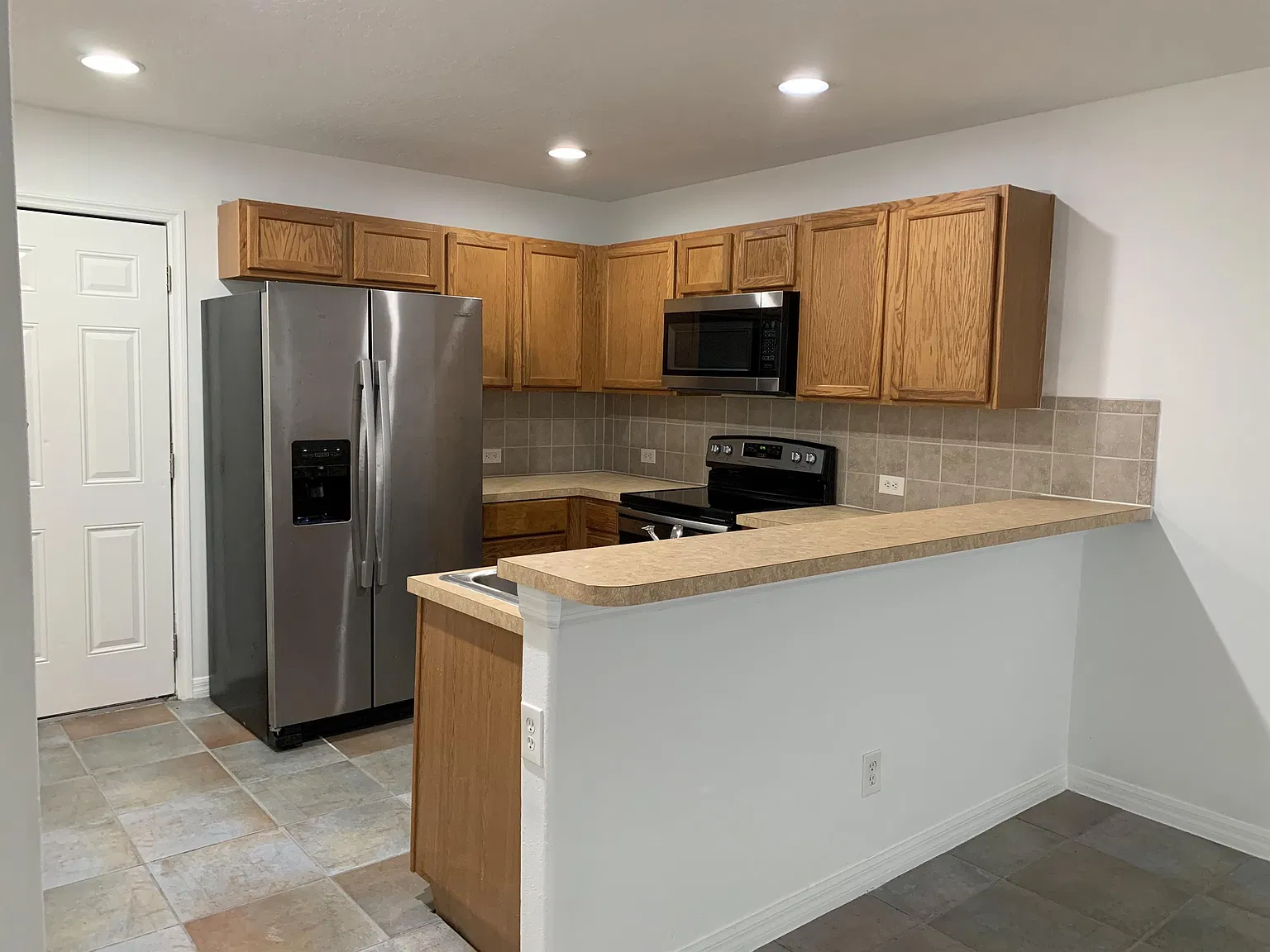 561 Cresting Oak Cir #86 - 1 — Photo 4