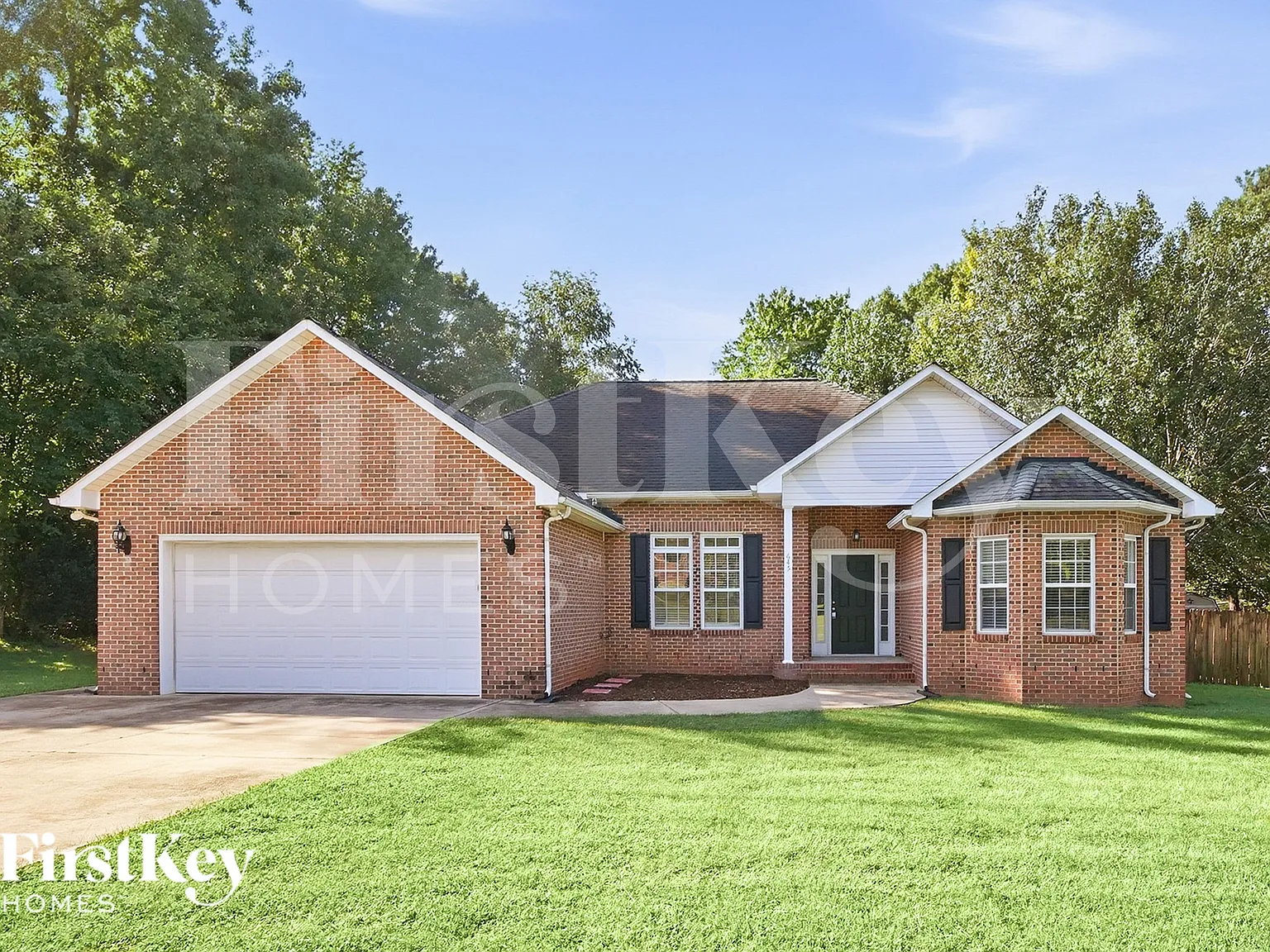 3 bed, 2.0 bath, 1830 sqft, $2,115 — Photo 1