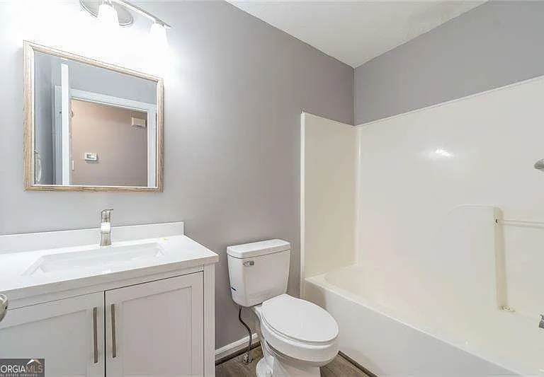 2716 Lake Park Rdg E — Photo 22