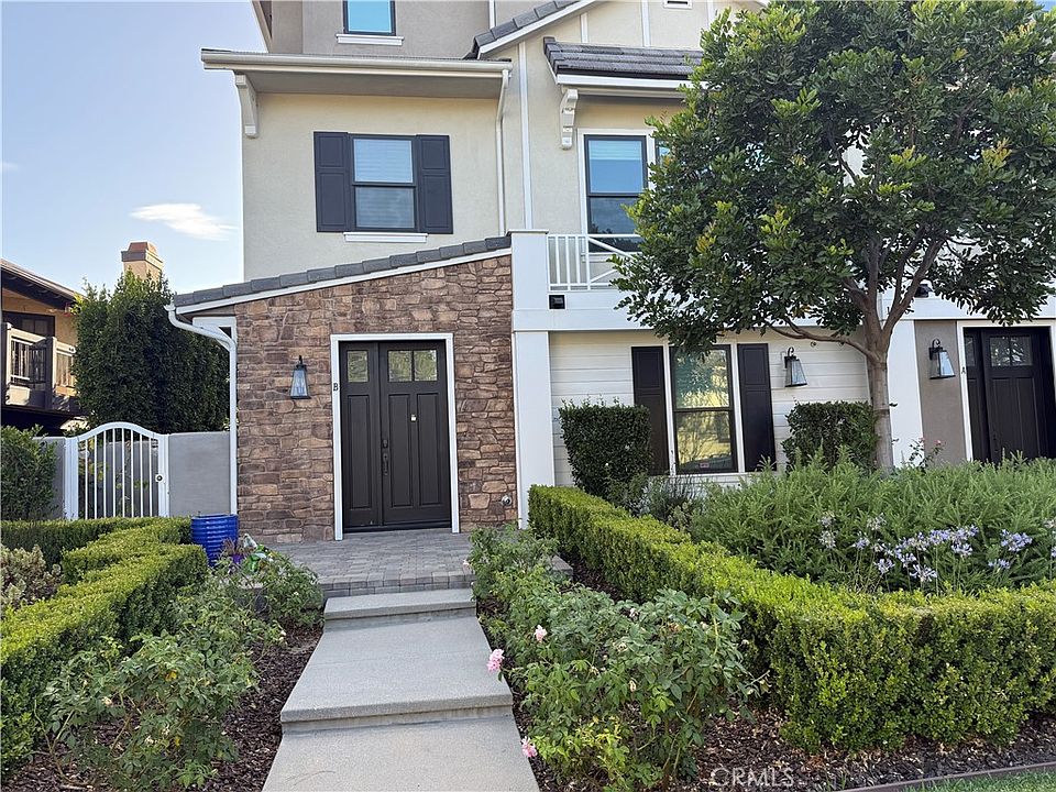 1st image of 1115 La Cadena Ave #B