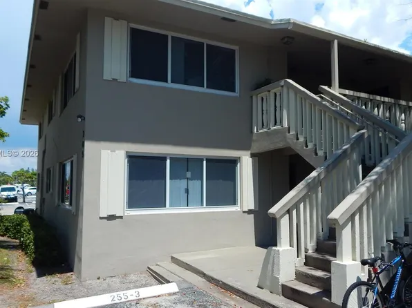 265 SW 7th St APT 1, Boca Raton, FL 33432