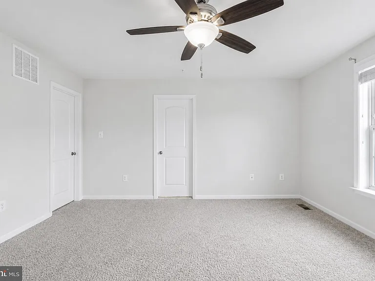4731 Cambria Rd — Photo 34