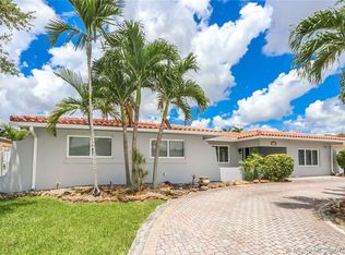 1732 SW 103rd Pl, Miami, FL 33165