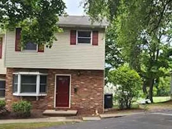 105 Edith St, State College, PA 16803