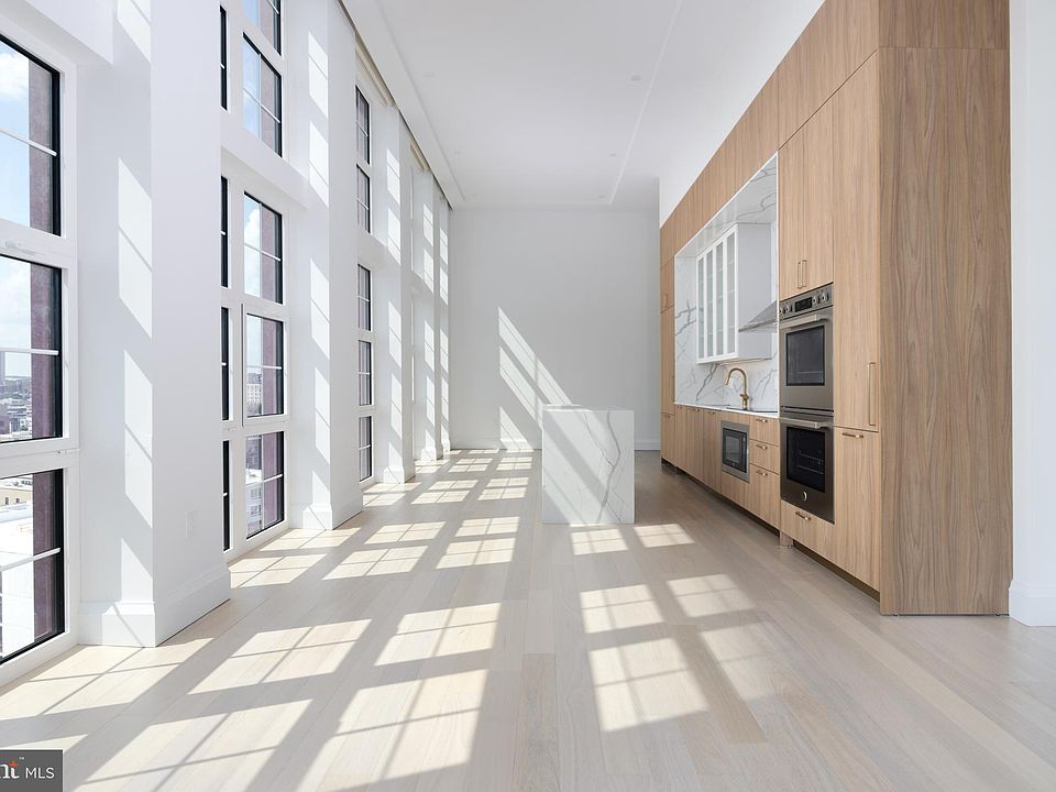 Building Photo 5