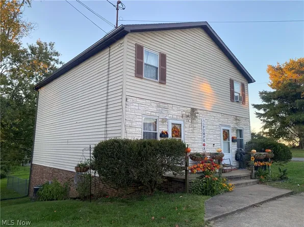 2619 Broad St, Parkersburg, WV 26101
