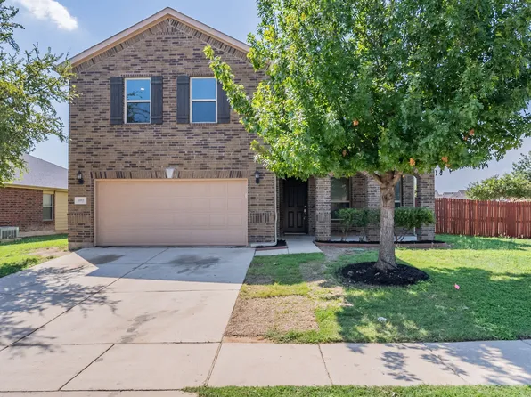 1093 Silver Spur Ln, Fort Worth, TX 76179