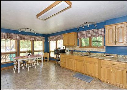 Large Kitchen