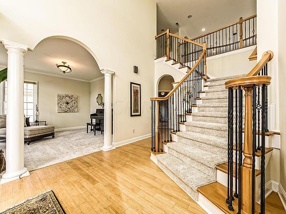 4th image of 9823 Archer Ln