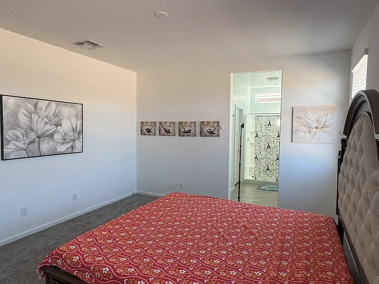 Master Bedroom 4