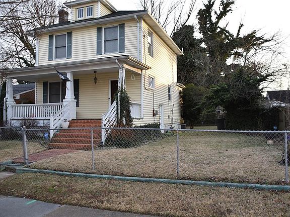 2nd image of 241 Maple Ave