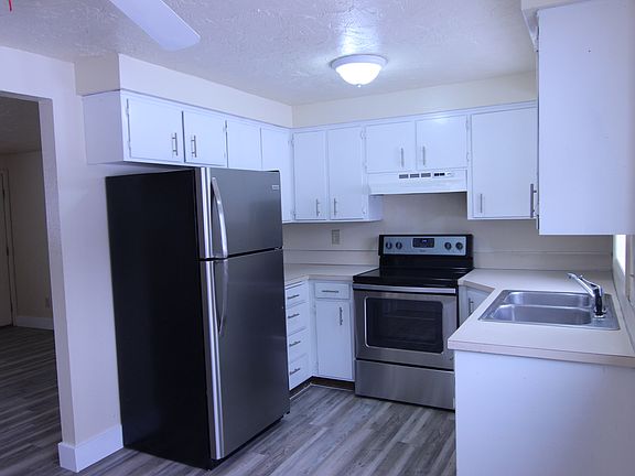 2nd image of 821 N Fanning Ave APT 4