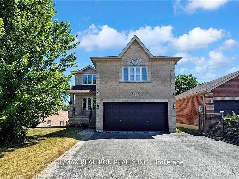 19 Tamarack Trl — Photo 1