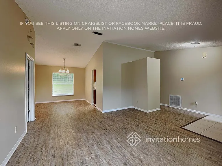 2624 Lake Jackson Cir — Photo 3