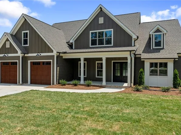 9355 Eden Grove Ct, Lewisville, NC 27023