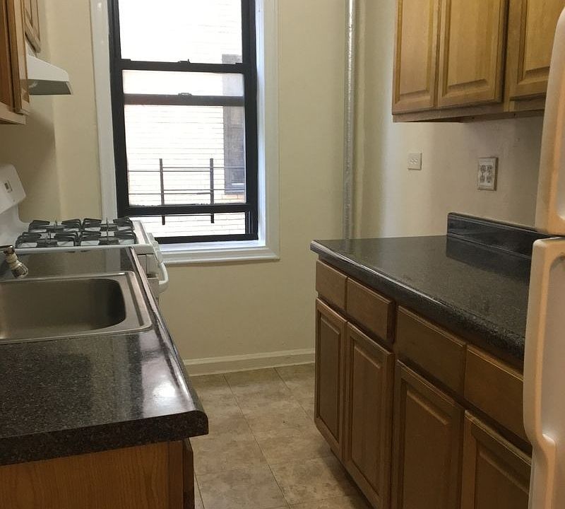 1st image of 520 W 218th St APT 3G