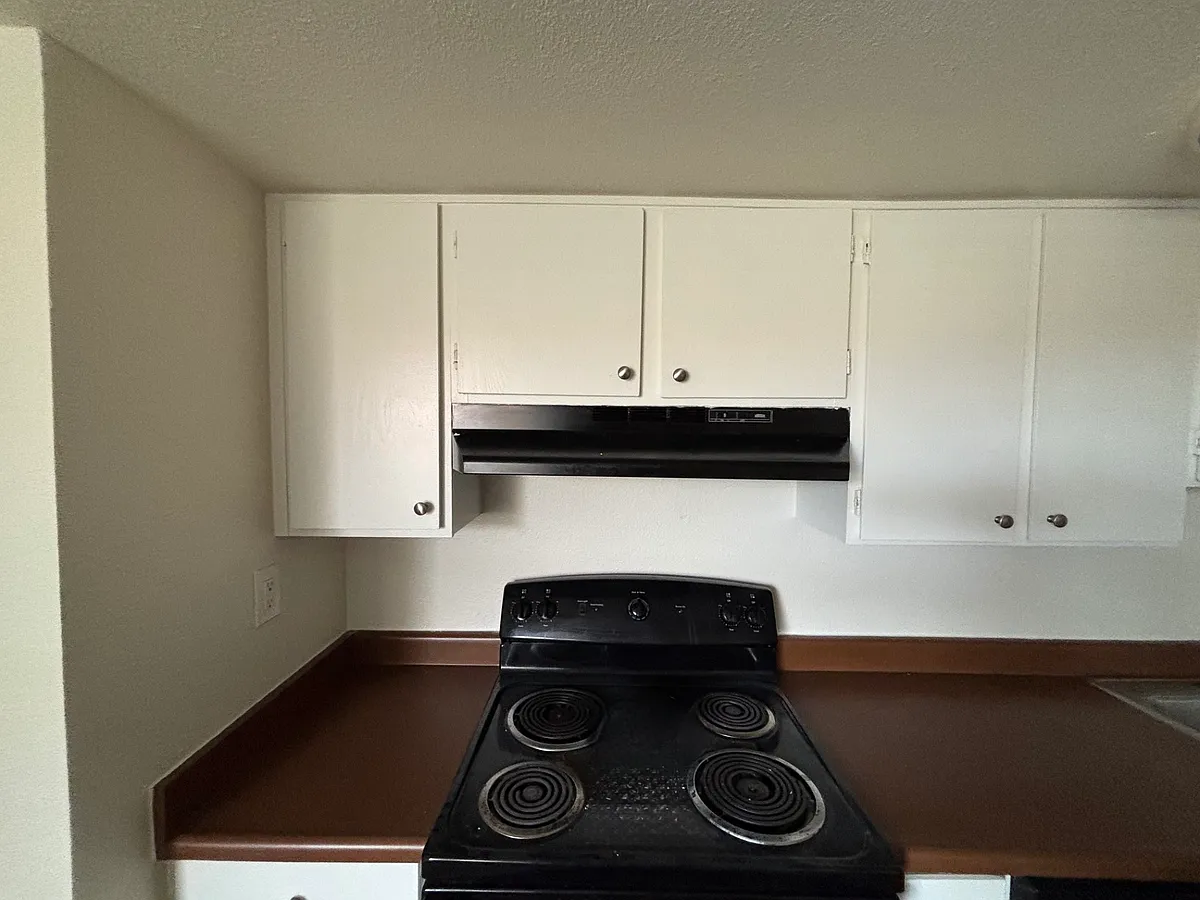 Building Photo - 1730 W Emelita Ave #2013
