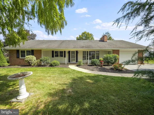 10909 Stuart Dr, Williamsport, MD 21795