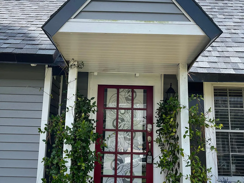 319 Venetian Dr