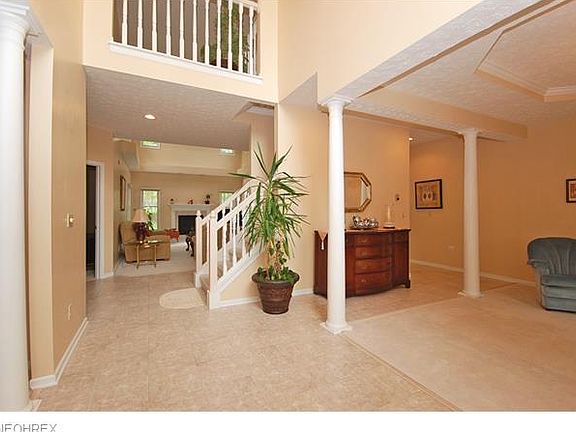 2nd image of 10172 Forestwood Ln