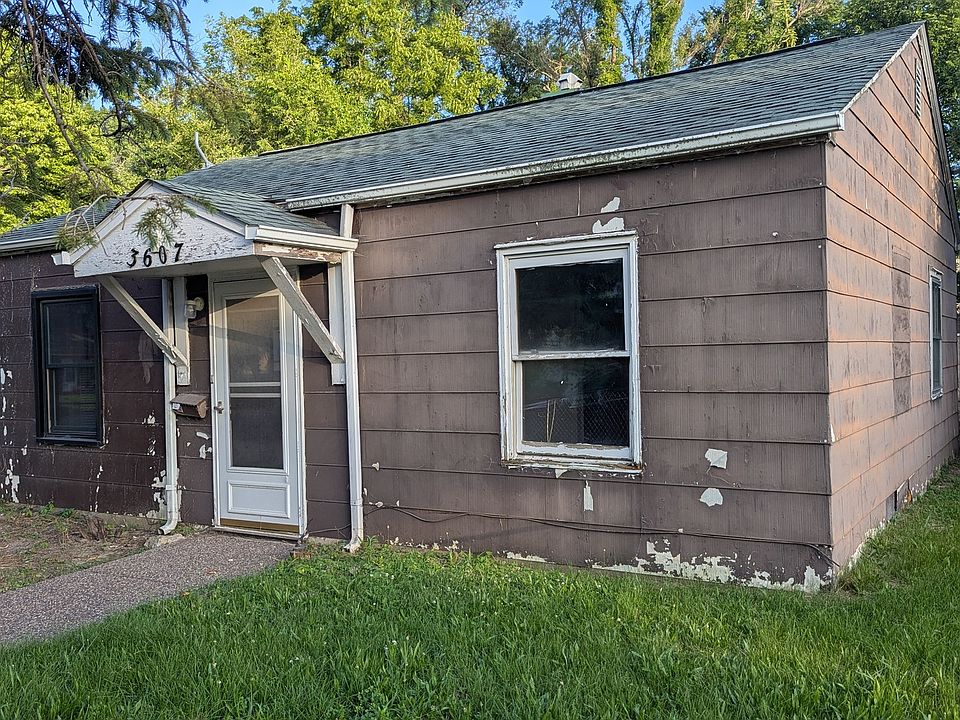 1st image of 3607 Keota Ave