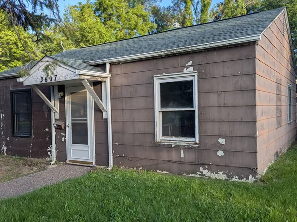 3607 Keota Ave, Davenport, IA 52802