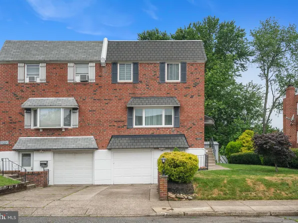 11222 Jeanes St, Philadelphia, PA 19116