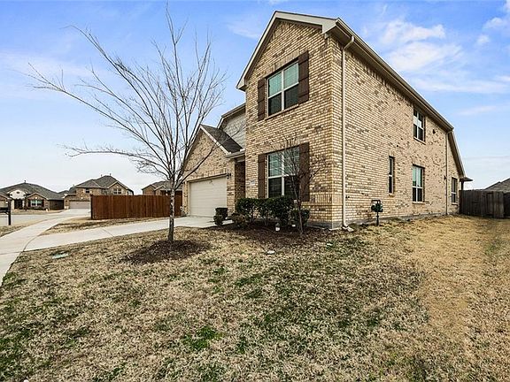 3rd image of 709 Green Coral Dr