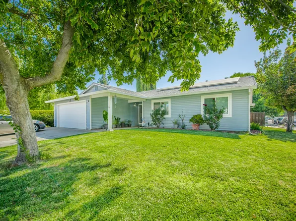 925 Stetson St, Woodland, CA 95776