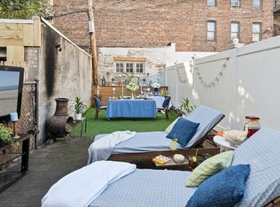 118 E 35th St #1, Brooklyn, NY 11203