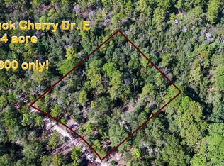 Black Cherry Dr E, Defuniak Springs, FL 32433