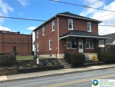 2396 Washington Ave, Northampton, PA, 18067