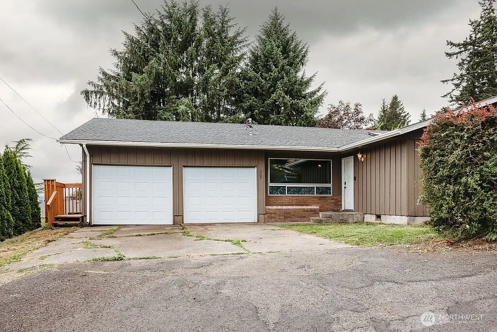 307 N 19th Avenue photo 1