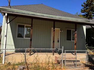 328 SE Lane Ave, Roseburg, OR 97470
