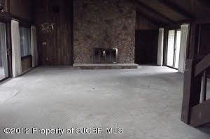 4th image of 5802 Cedarwood Dr
