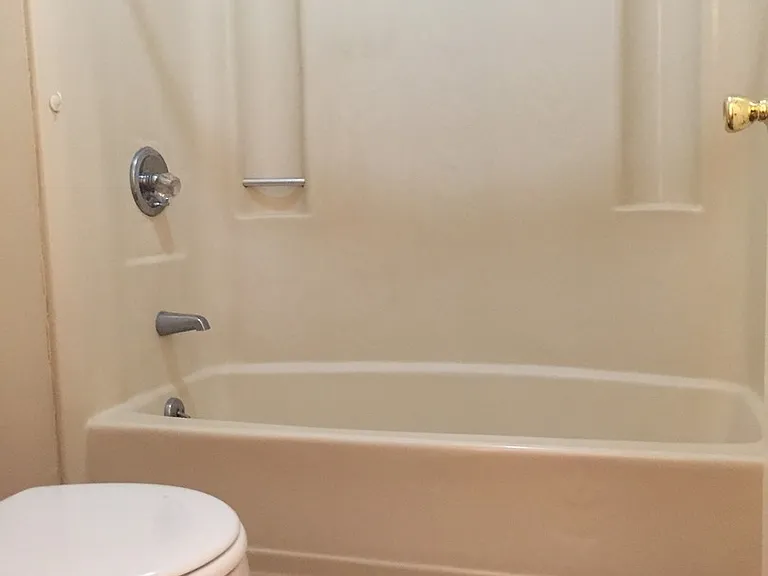 180 Driftwood Ln — Photo 10