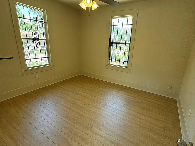 3428 Reeves St — Photo 7