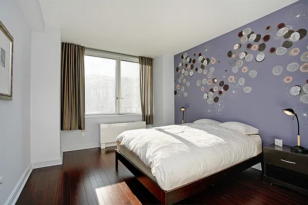 Sold by Corcoran | media 19