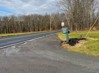 2008 Easton Tpke, Lake Ariel, PA 18436