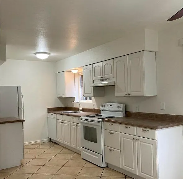 6409 N Snowflake Dr — Photo 4